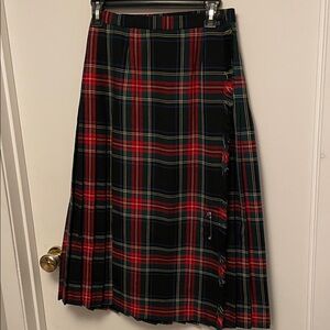 Women’s Vintage Highland Queen 100% Wool Black Stewart Tartan Kilt Size 10